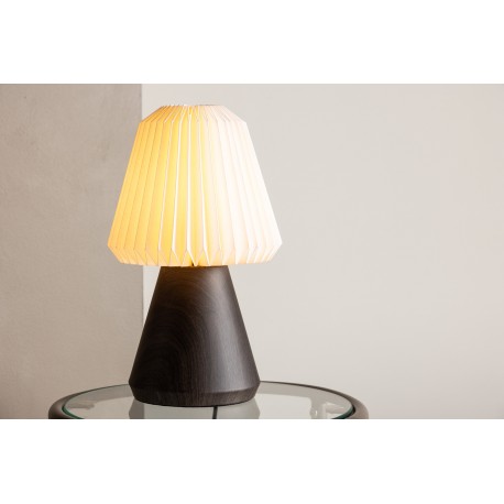 Fjallen Bordlampe - Valnød og Hvid