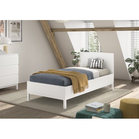 Børneværelsesæt Eva 90 x 200 cm – hvid seng, natbord, garderobeskab og kommode