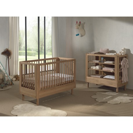 Baby sengesæt med tremmeseng og puslebord – Forrest Oak (60 × 120 cm), eg